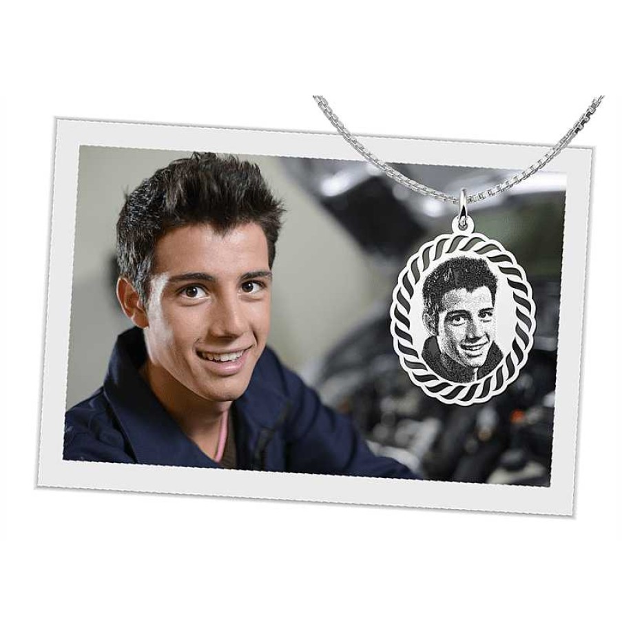 Hangers Names4ever | Ovalen Hanger Met Foto Van Zilver - 23 X 27 Mm - Names4Ever